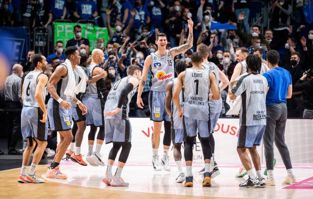 在足球商业 在足球商业