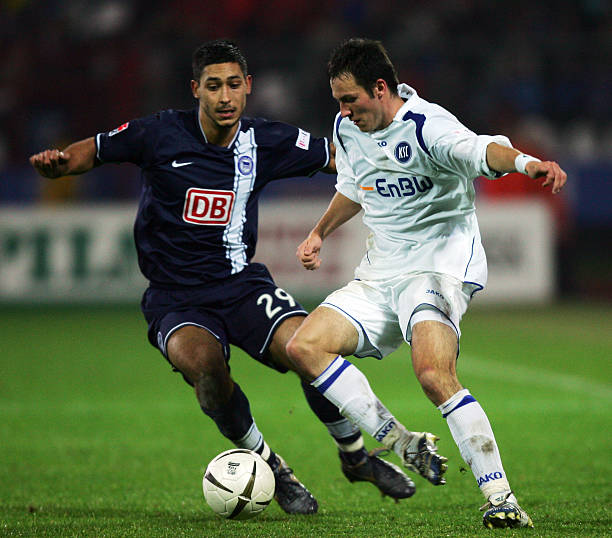 突入首发的 突入首发的