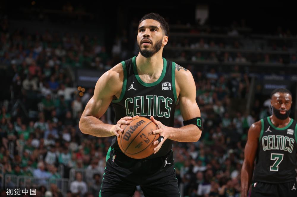 分析两人的 分析两人的