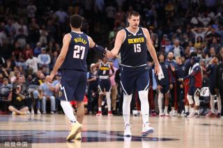 备受压力 备受压力